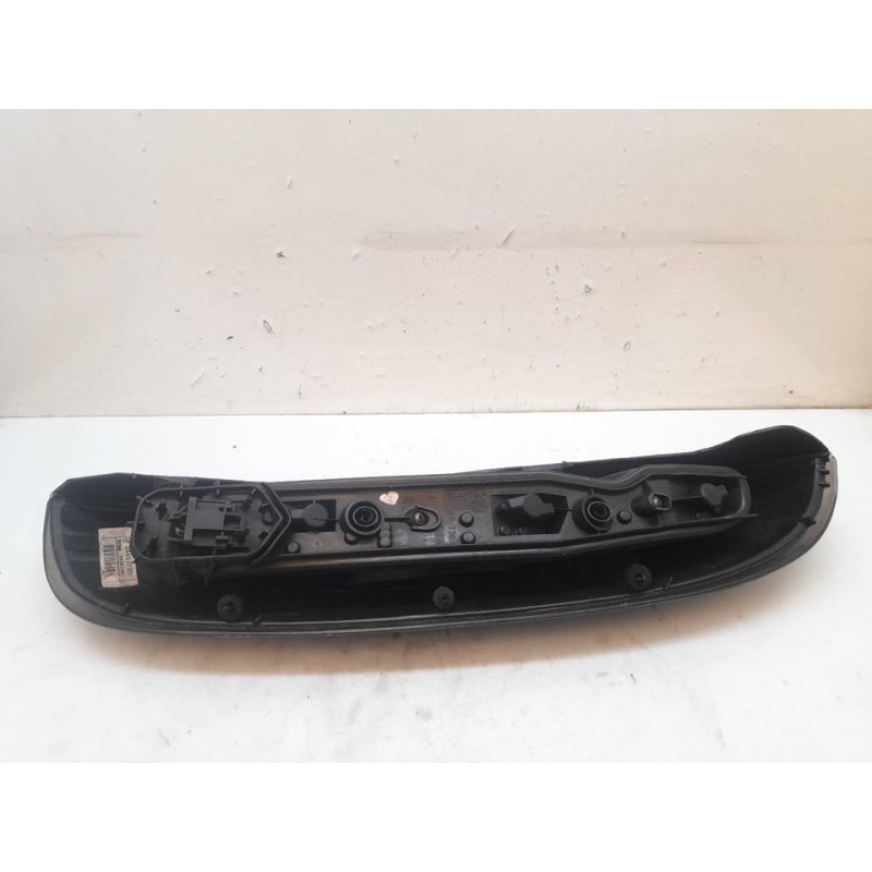 Recambio de piloto trasero izquierdo para opel corsa c club referencia OEM IAM - Azul 2