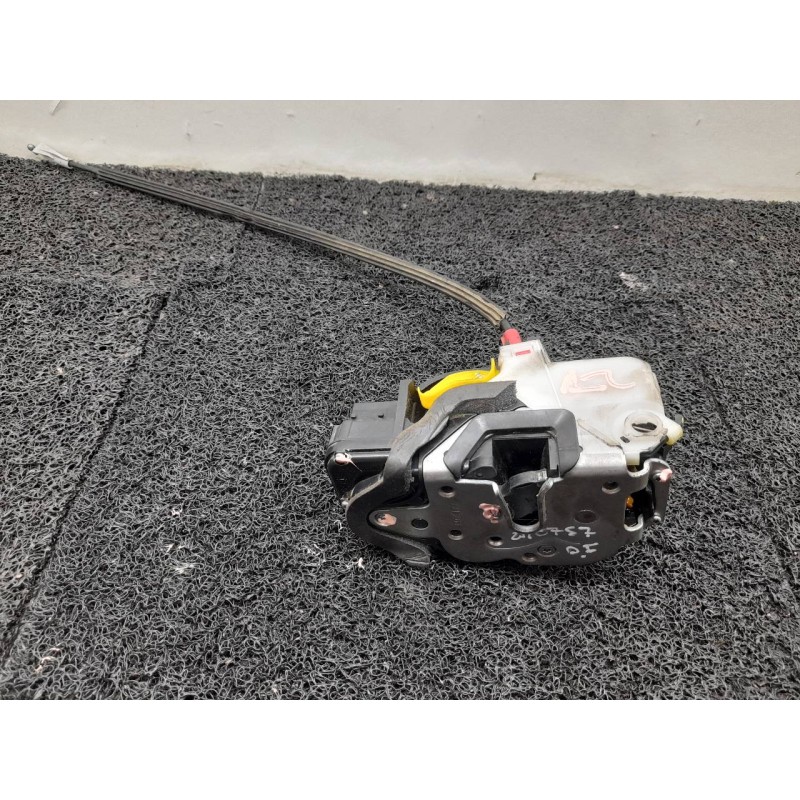 Recambio de cerradura puerta delantera izquierda para chevrolet aveo sedán ls referencia OEM IAM 3023881LH1 12L261 