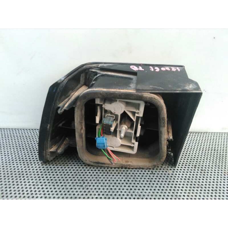 Recambio de piloto trasero derecho para citroën xantia berlina 1.9 td x referencia OEM IAM - Azul 2