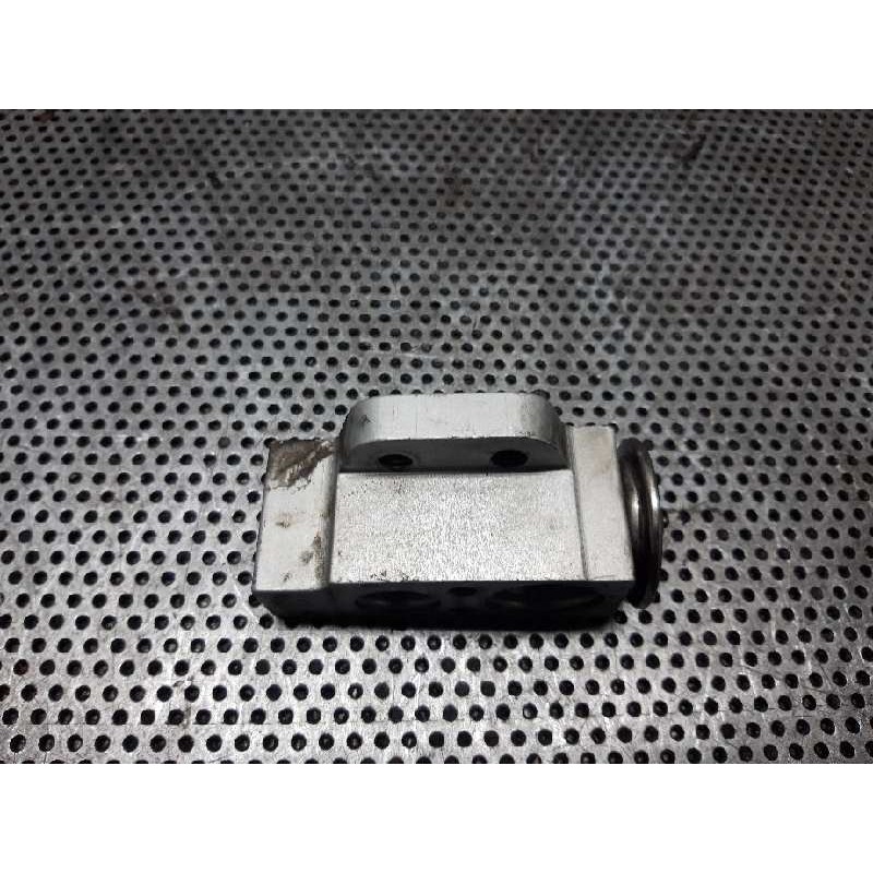 Recambio de valvula expansion para seat ibiza (6l1) reference referencia OEM IAM 52268990 3