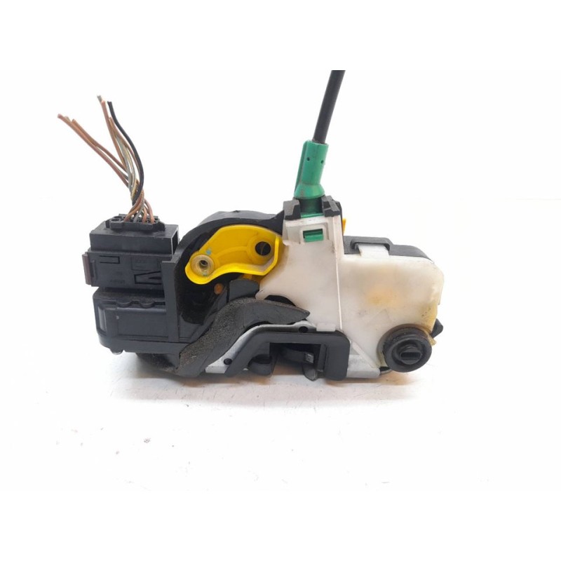 Recambio de cerradura puerta trasera izquierda para chevrolet aveo sedán ls referencia OEM IAM   