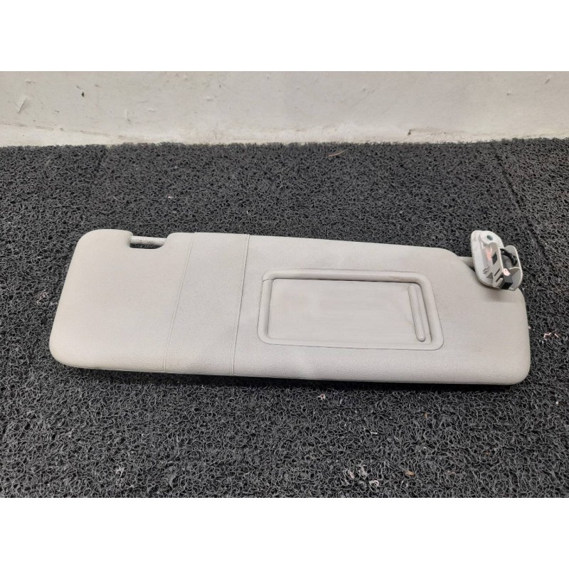 Recambio de parasol derecho para audi a4 berlina (8e) 2.0 tdi 16v (103kw) referencia OEM IAM   