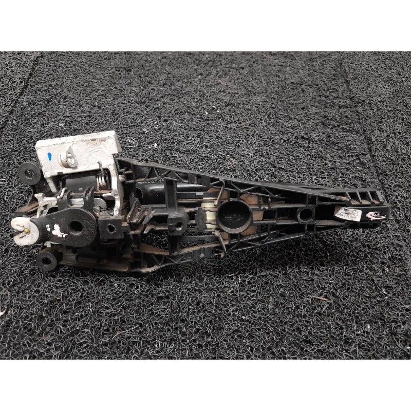 Recambio de maneta exterior delantera izquierda para chevrolet aveo sedán ls referencia OEM IAM GAR121004 - Negro 2