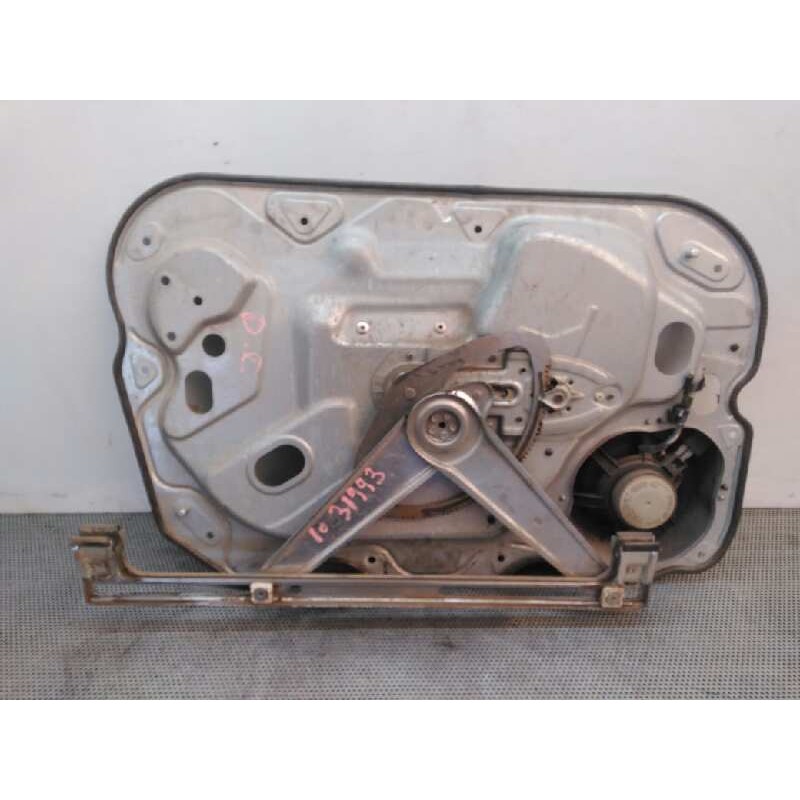 Recambio de elevalunas delantero derecho para ford focus berlina (cap) 1.6 tdci cat referencia OEM IAM 981406103  