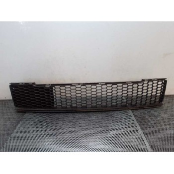 REJILLA PARAGOLPES CENTRAL 735425618 SI4676 51797997