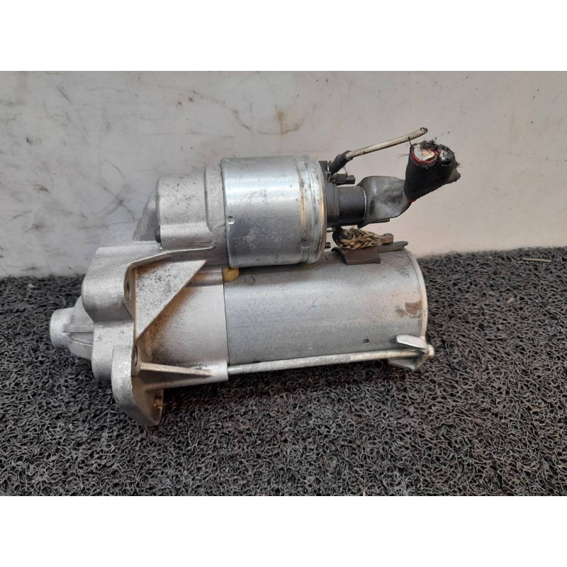 Recambio de motor arranque para dacia lodgy ambiance referencia OEM IAM 233003329R 3D30296BT VALEO