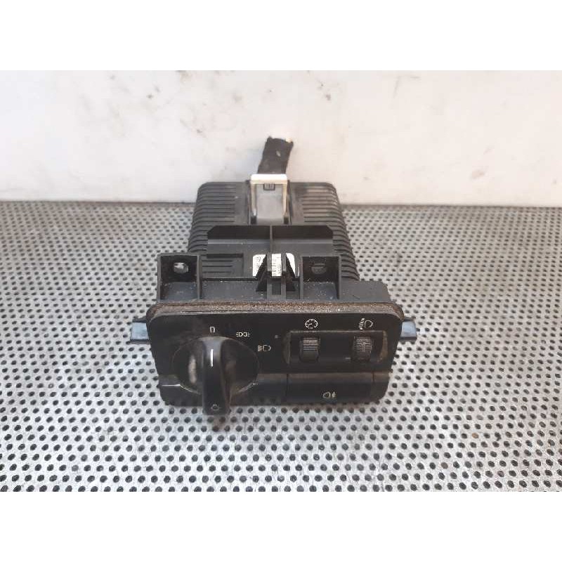 Recambio de mando luces para bmw serie 3 berlina (e46) 320d referencia OEM IAM 61316901428  