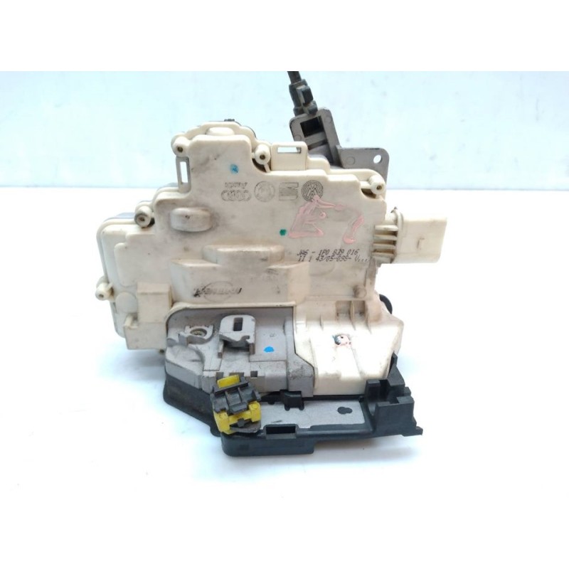 Recambio de cerradura puerta trasera derecha para seat leon (1p1) reference referencia OEM IAM 1P0839016  