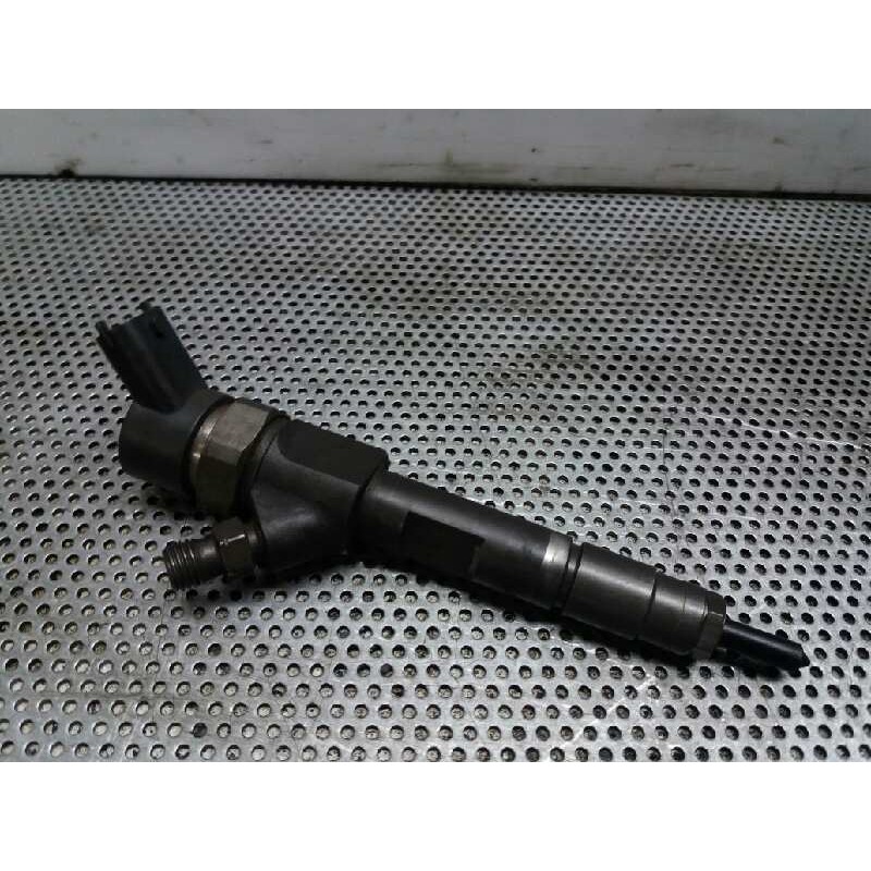 Recambio de inyector para renault megane ii berlina 5p 1.9 dci diesel referencia OEM IAM 0445110110B  