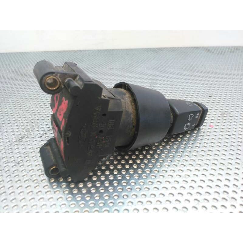 Recambio de mando limpia para ford escort berlina referencia OEM IAM AG17K478AA 72852 