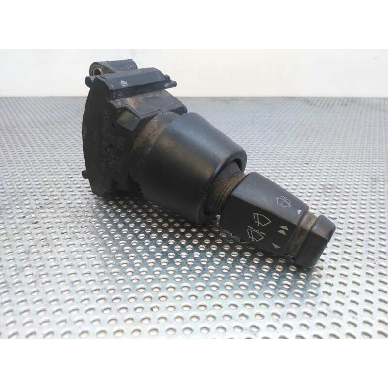 Recambio de mando limpia para ford escort berlina referencia OEM IAM AG17K478AA 72852 2