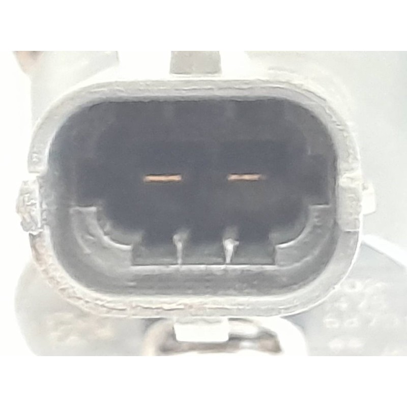 Recambio de inyector para renault scenic ii confort dynamique referencia OEM IAM 0445110110B 8200100272 BOSCH 3