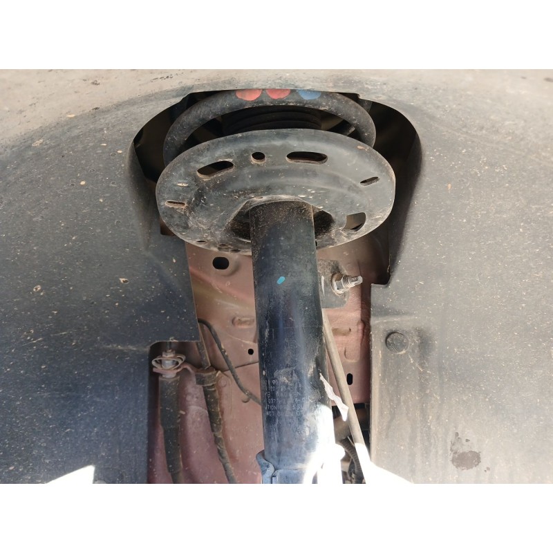 Recambio de amortiguador delantero derecho para citroën c4 berlina feel pack referencia OEM IAM   