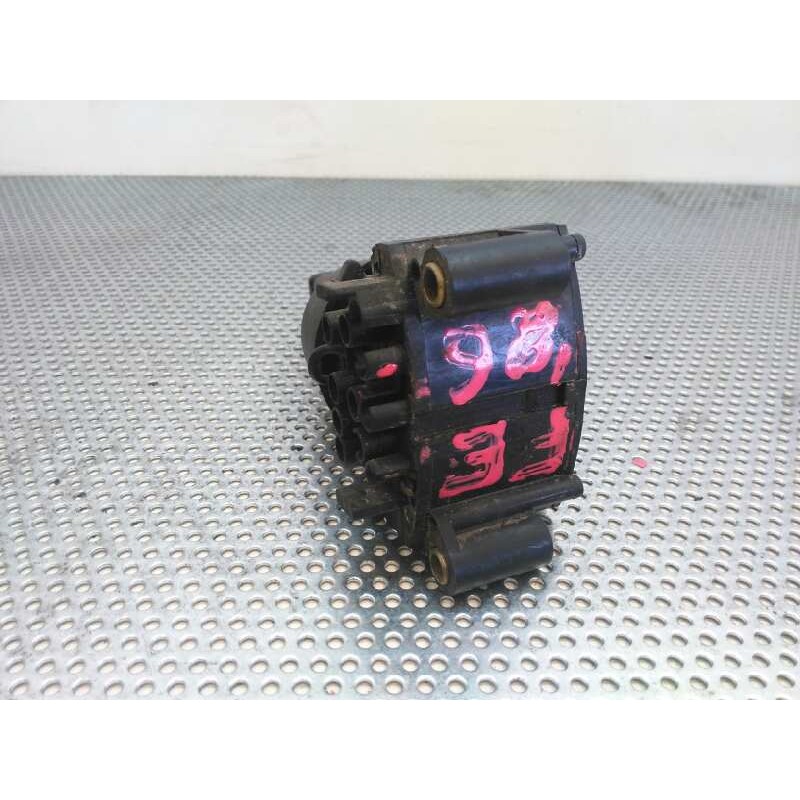 Recambio de mando limpia para ford escort berlina referencia OEM IAM AG17K478AA 72852 4