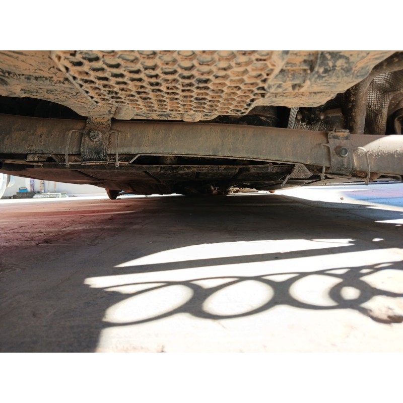 Recambio de puente trasero para citroën c4 iii (ba_, bb_, bc_) 1.5 bluehdi 130 (bbyhzb) referencia OEM IAM - Rojo 4