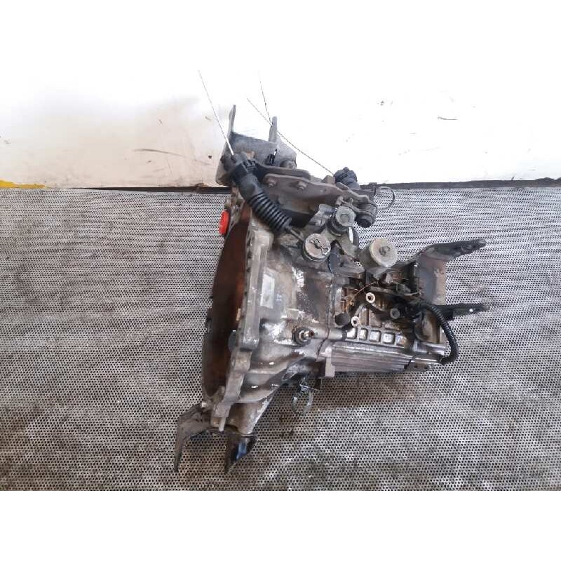 Recambio de caja cambios para hyundai matrix (fc) 1.5 crdi gls referencia OEM IAM J31973  
