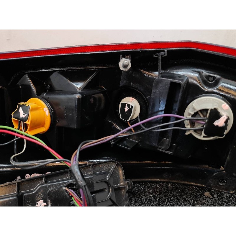 Recambio de piloto trasero izquierdo para ford fiesta (cbk) futura referencia OEM IAM - Azul 4