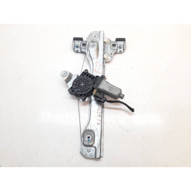 Recambio de elevalunas trasero derecho para chevrolet aveo sedán ls referencia OEM IAM   