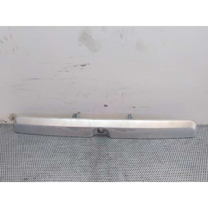 Recambio de molduras traseras para opel astra g caravan club referencia OEM IAM   