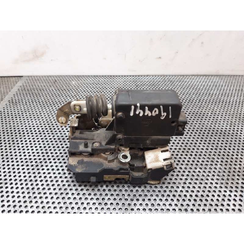 Recambio de cerradura puerta trasera derecha para renault clio i fase i+ii (b/c57) 1.2 alize referencia OEM IAM - Rojo