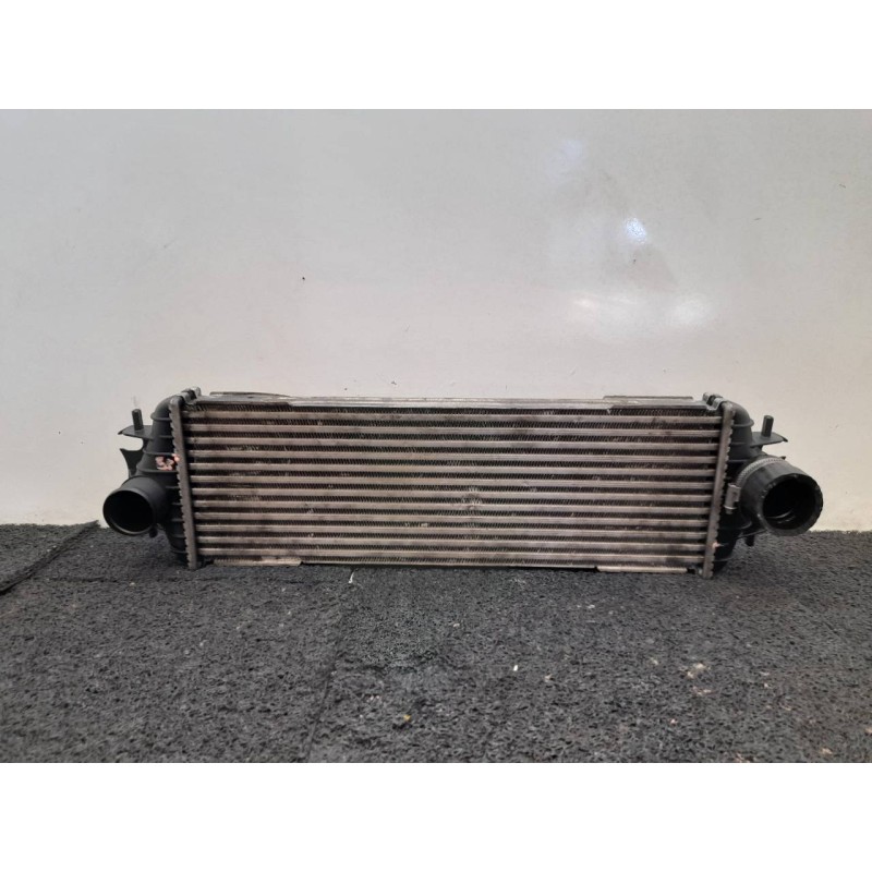 Recambio de intercooler para opel vivaro combi 2.9t corto referencia OEM IAM 7700312903G 91166035 