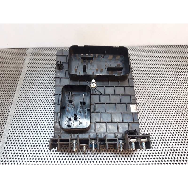 Recambio de caja reles / fusibles para volkswagen golf v berlina (1k1) highline referencia OEM IAM 1K0937124K - Negro 3