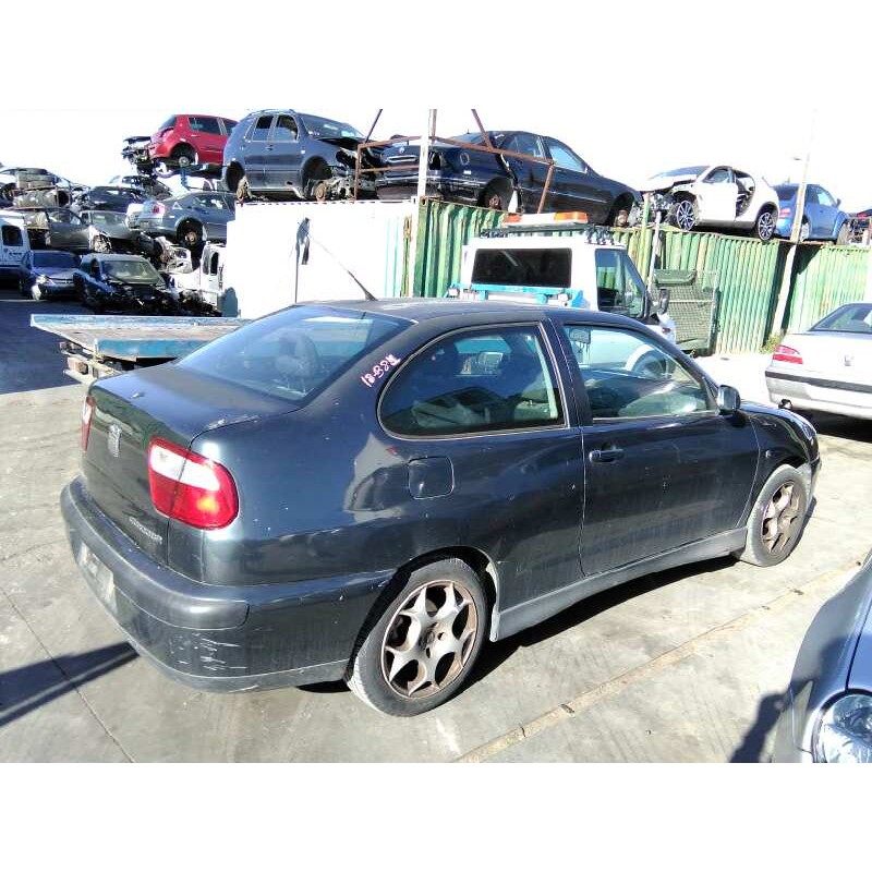 seat cordoba berlina (6k2) del año 2000