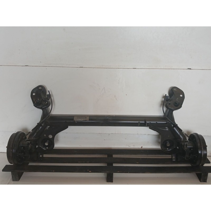 Recambio de puente trasero para ford b-max titanium referencia OEM IAM CS260560  