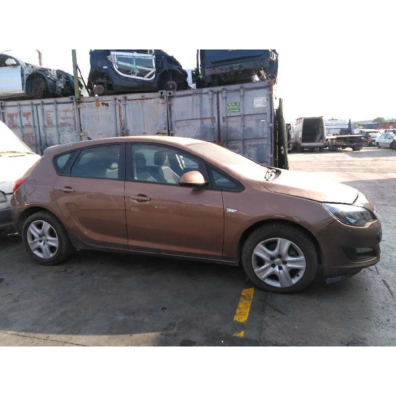 opel astra j lim. del año 2015