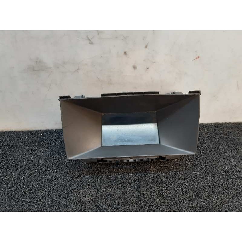 Recambio de pantalla multifuncion para opel astra h berlina cosmo referencia OEM IAM 13111165 317099190 