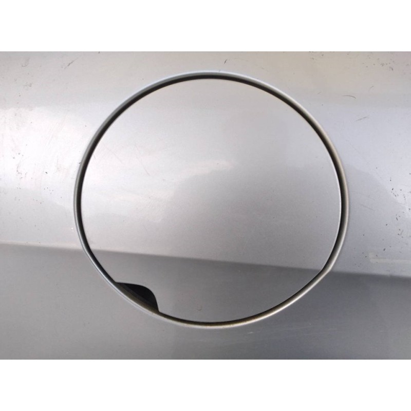 Recambio de tapa exterior combustible para peugeot 308 sw confort referencia OEM IAM   