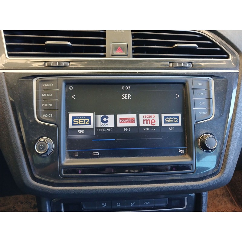 Recambio de pantalla multifuncion para volkswagen tiguan (ad1, ax1) 2.0 tdi referencia OEM IAM - Rojo 2