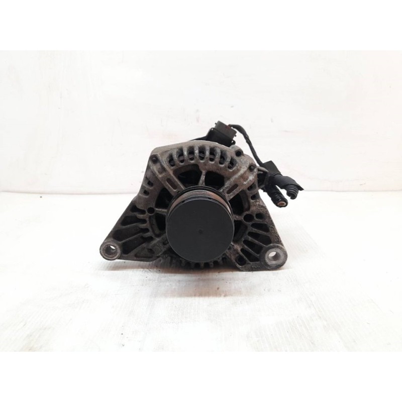 Recambio de alternador para kia picanto 1.1 crdi ex referencia OEM IAM 373002A010 2655103 VALEO 3