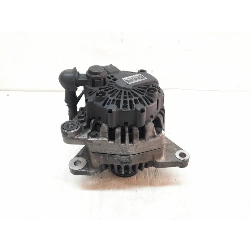 Recambio de alternador para kia picanto 1.1 crdi ex referencia OEM IAM 373002A010 2655103 VALEO 5