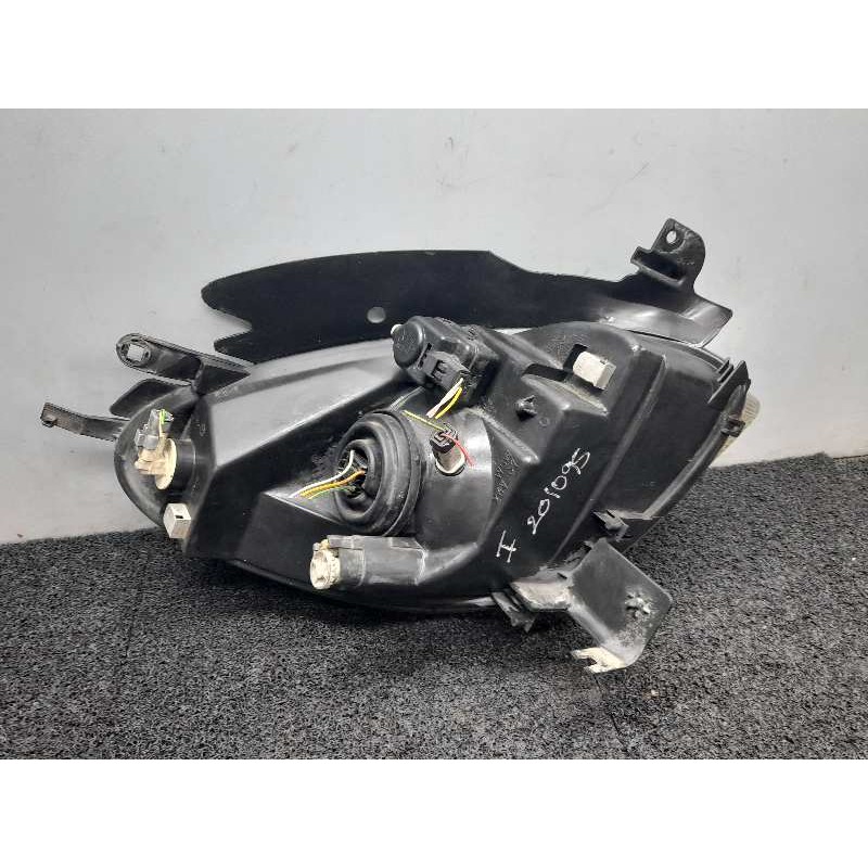 Recambio de faro izquierdo para citroën xsara picasso 2.0 hdi referencia OEM IAM - Gris 2