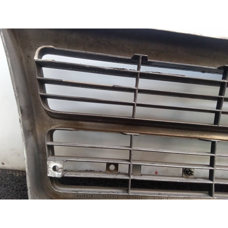 Recambio de rejilla delantera para chrysler voyager (es) 3.3 le referencia OEM IAM 5263546 526352880207 - Azul 3