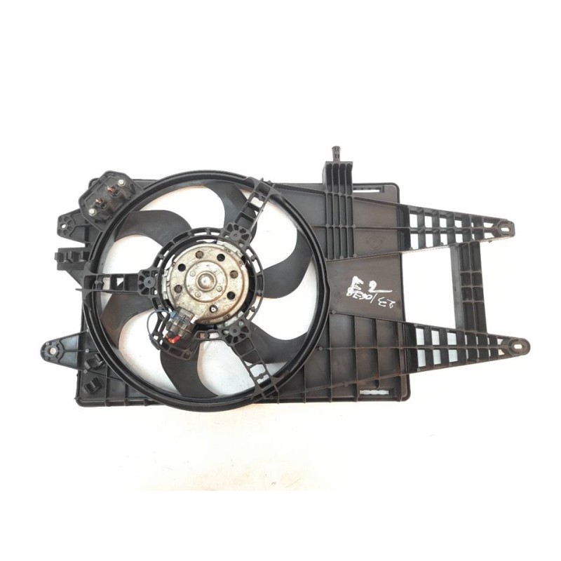 Recambio de electroventilador para lancia musa (184) 1.4 16v oro referencia OEM IAM M13000800 A563 GATE 4