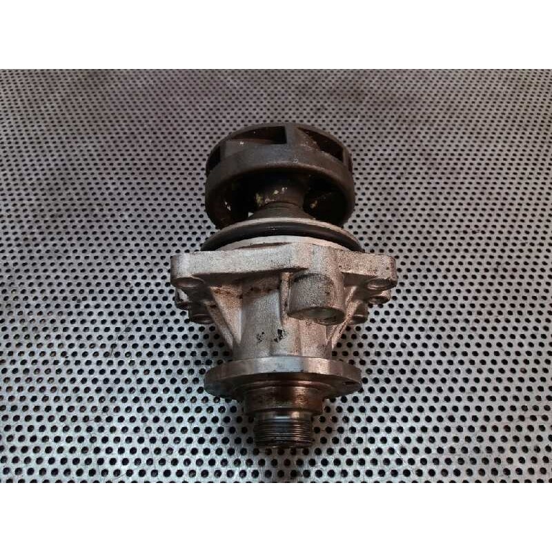 Recambio de bomba agua para bmw serie 5 berlina (e39) 520i referencia OEM IAM 2