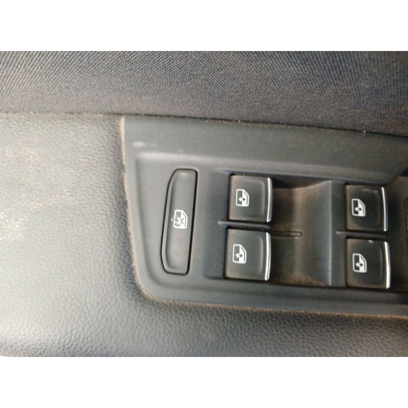 Recambio de mando elevalunas delantero izquierdo para volkswagen tiguan (ad1, ax1) 2.0 tdi referencia OEM IAM - Rojo 2
