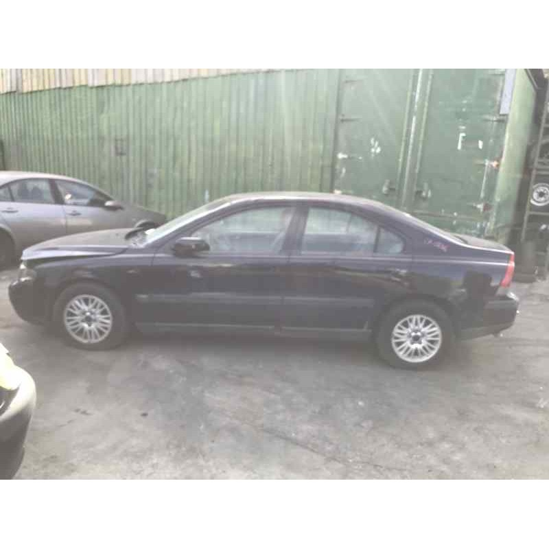 volvo s60 berlina del año 2003