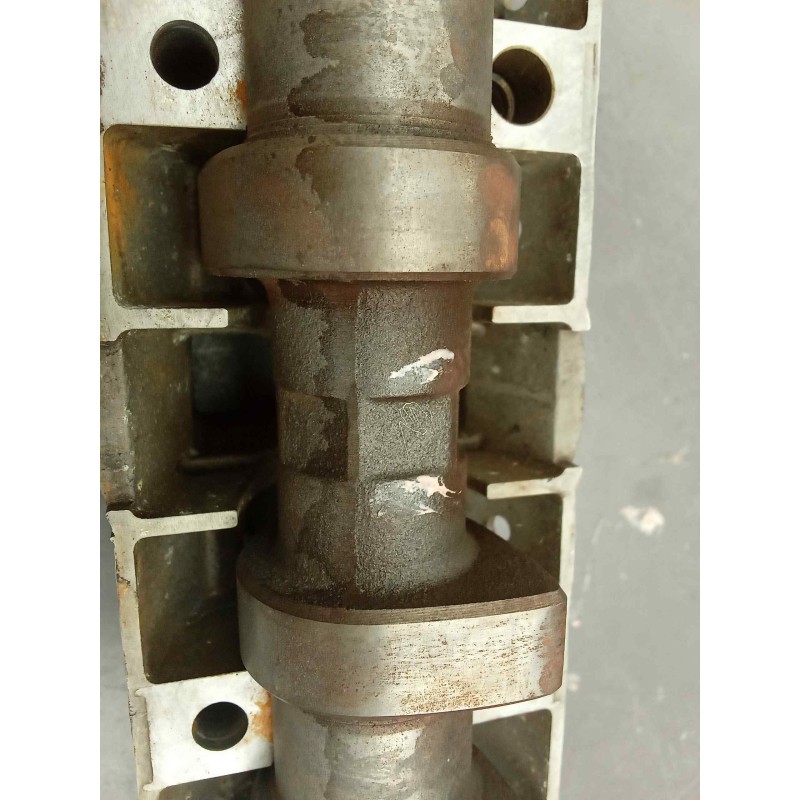 Recambio de arbol de levas para bmw serie 5 berlina (e39) 520i referencia OEM IAM 2