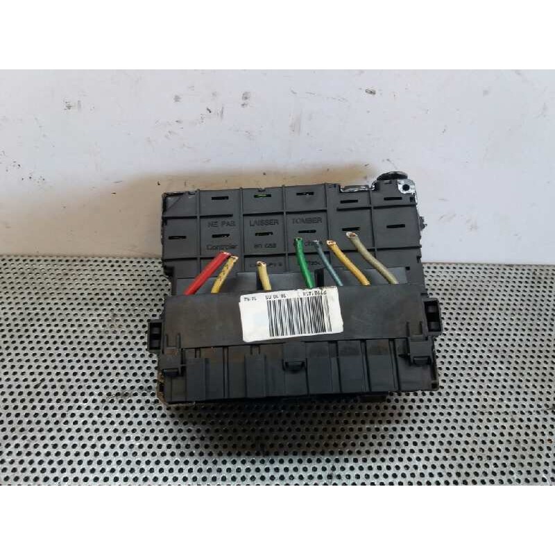 Recambio de caja reles / fusibles para peugeot 307 break / sw (s1) sw referencia OEM IAM 9650664180 - Gris 3