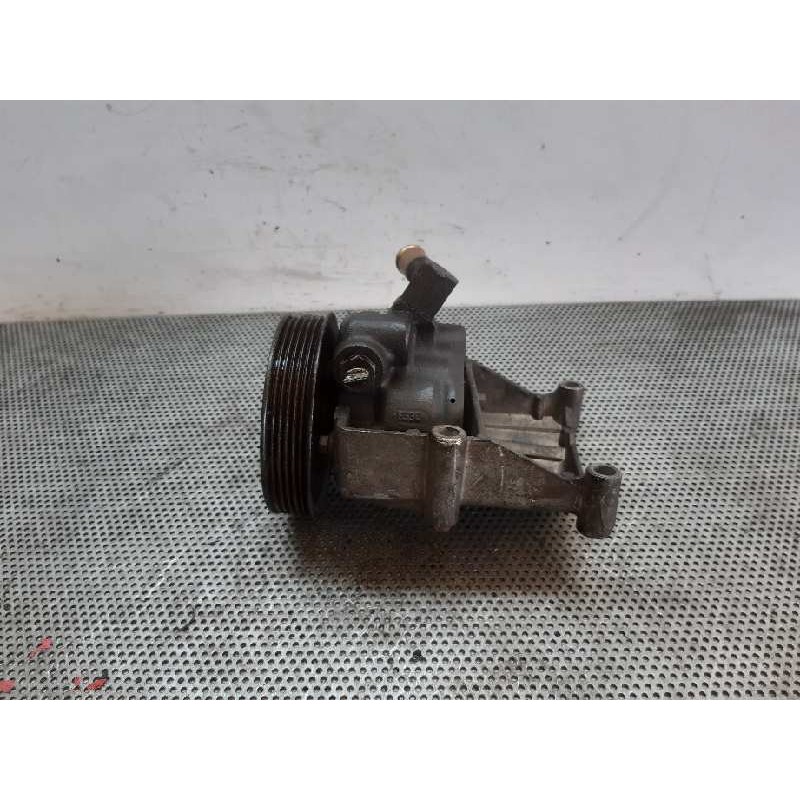 Recambio de bomba direccion para ford fiesta berlina 1.25 16v cat referencia OEM IAM RBDBJ 7D0B0300 2