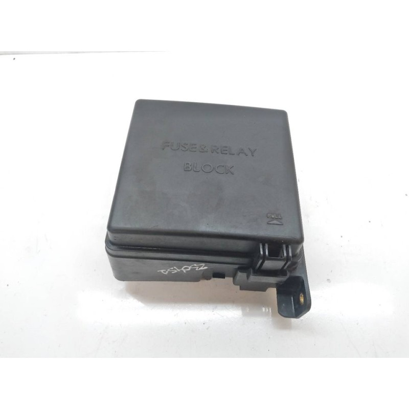 Recambio de caja reles / fusibles para kia cee'd emotion referencia OEM IAM 919501H030 - Negro 2