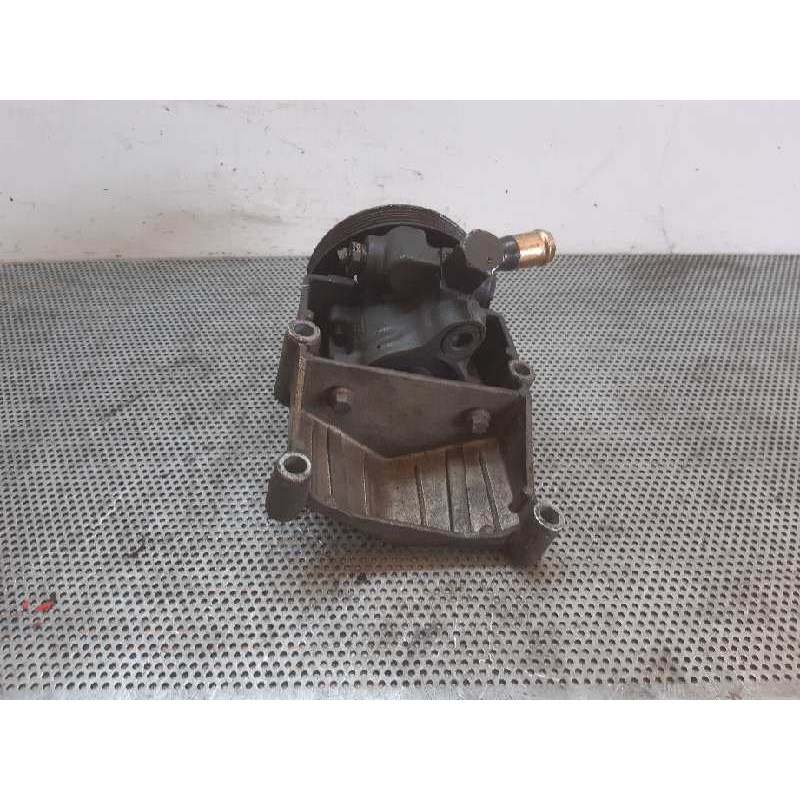 Recambio de bomba direccion para ford fiesta berlina 1.25 16v cat referencia OEM IAM RBDBJ 7D0B0300 4