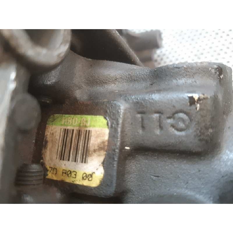 Recambio de bomba direccion para ford fiesta berlina 1.25 16v cat referencia OEM IAM RBDBJ 7D0B0300 5