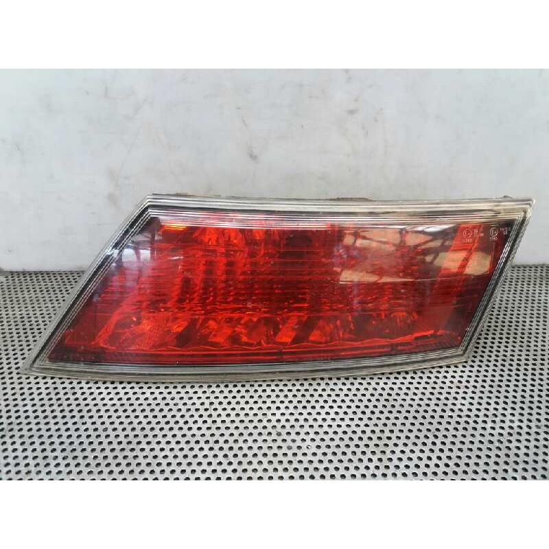 Recambio de piloto trasero derecho interior para honda civic berlina 5 (fk) 2.2 i-ctdi comfort referencia OEM IAM - Negro