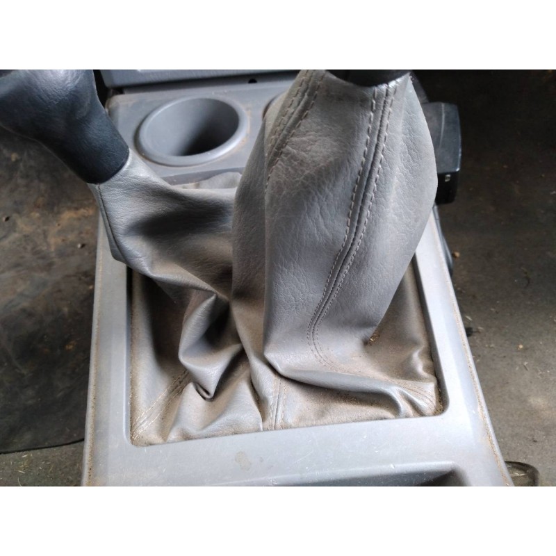 Recambio de guarnecidos palanca cambio para ford ranger (es) xl doble cabina 4x4 referencia OEM IAM   