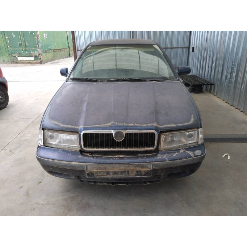 skoda octavia berlina (1u2) del año 1999