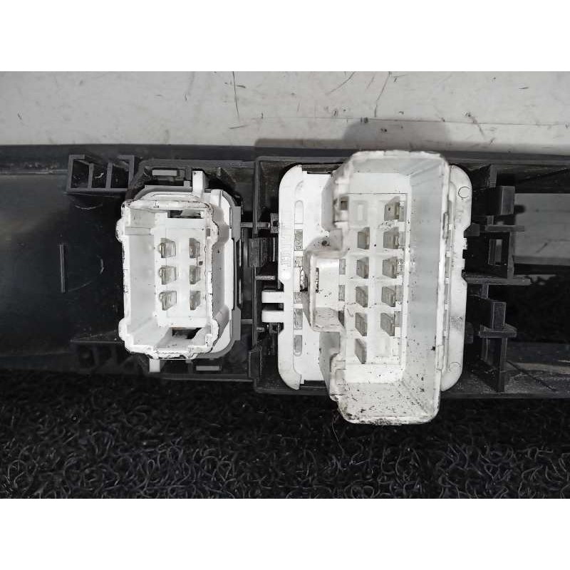 Recambio de mando elevalunas delantero izquierdo para renault espace iv (jk0) grand espace dynamique referencia OEM IAM 2